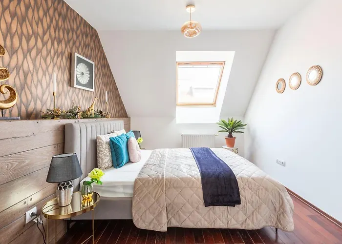 Deluxe Quentin 3bedrm, 2bathrm * Budapeşte