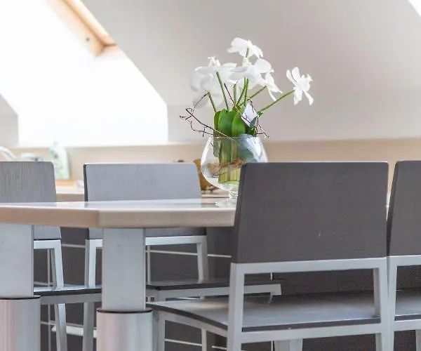 Daire Deluxe Quentin 3bedrm, 2bathrm Budapeşte