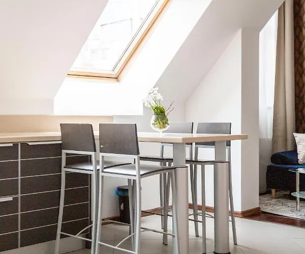 Deluxe Quentin 3bedrm, 2bathrm * Budapeşte