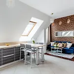 Deluxe Quentin 3bedrm, 2bathrm Apartmán