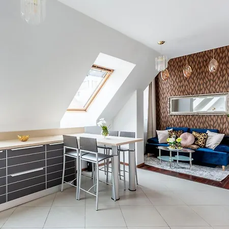 Deluxe Quentin 3bedrm, 2bathrm Apartament